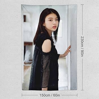 出口夏希　特大ポスター（シール） 2025年最新】出口夏希 ポスターの人気アイテム - メルカリ